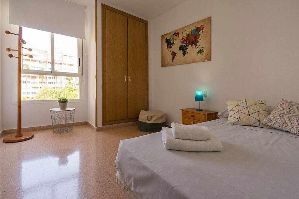 Oasis II Apartamento Playa Albufereta Apartment Alicante Luaran gambar